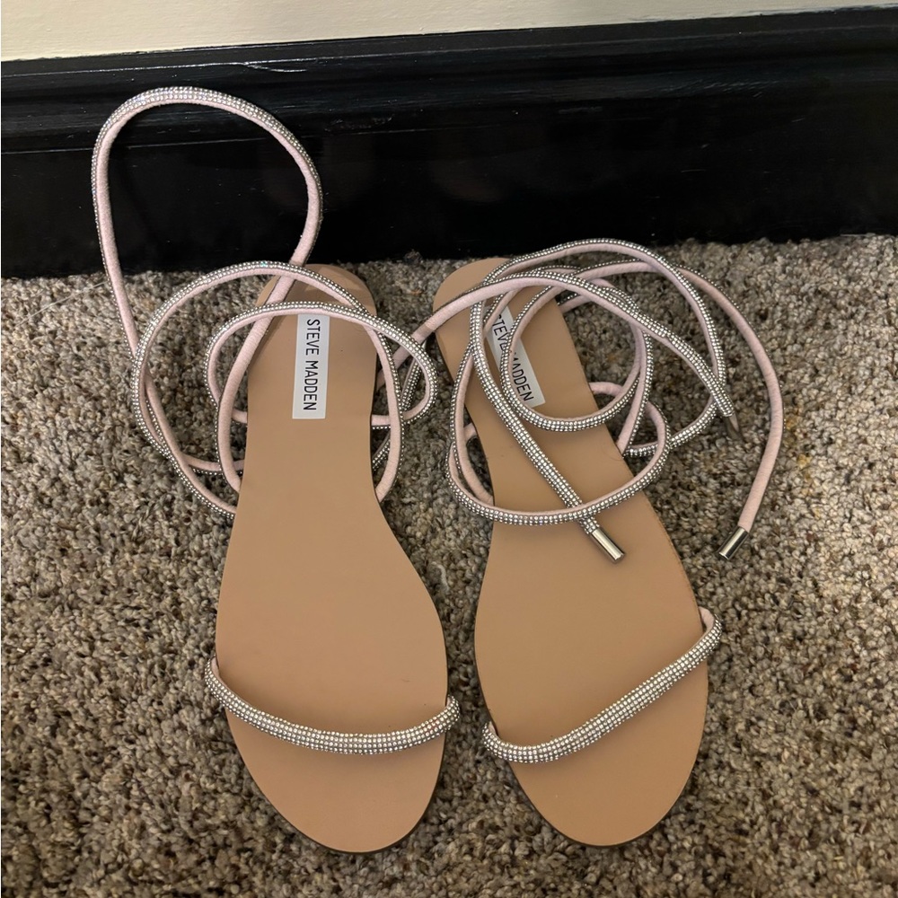 Steve Madden women’s 8 bedazzled rose gold wrap sandles